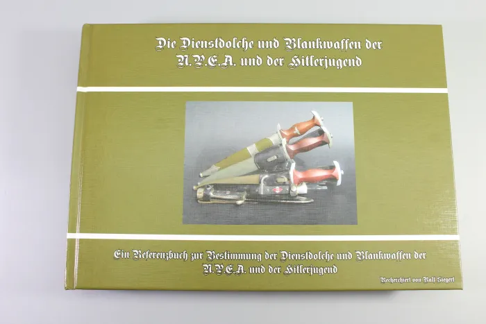 N.P.E.A. & Hitlerjugend Dolche – Referenzbuch | Ralf Siegert neuwertig