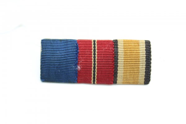 Ribbon clasp / field clasp with 3 awards