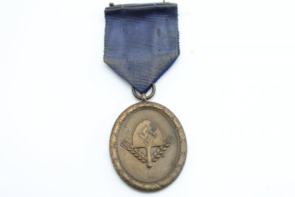 RAD service award for men, 4th level on a ribbon, with a pin system on the back