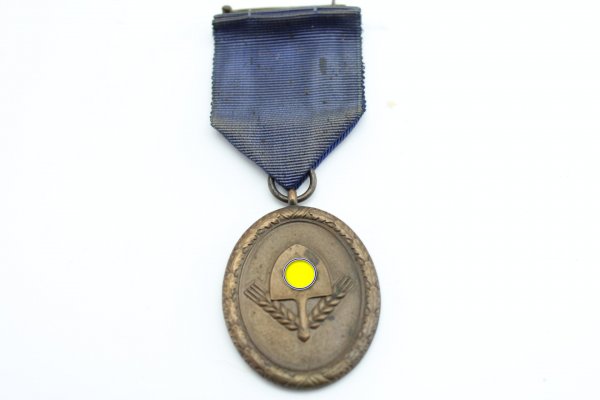 RAD service award for men, 4th level on a ribbon, with a pin system on the back