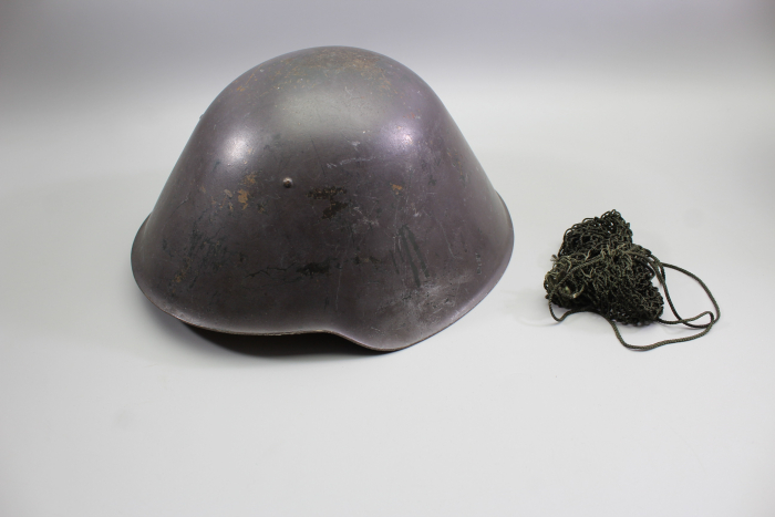 DDR NVA Originaler Stahlhelm Nationale Volksarmee 3 Nieten Fertigung