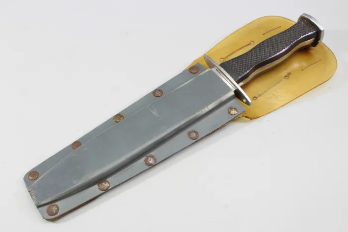 DDR NVA Tauchermesser „Poseidon“ – gefertigt in Mühlhausen (Thüringen) Militärisches Sammlerstück aus der ehemaligen DDR