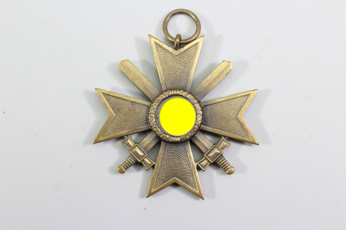 Kriegsverdienstkreuz 2. Klasse mit Schwertern