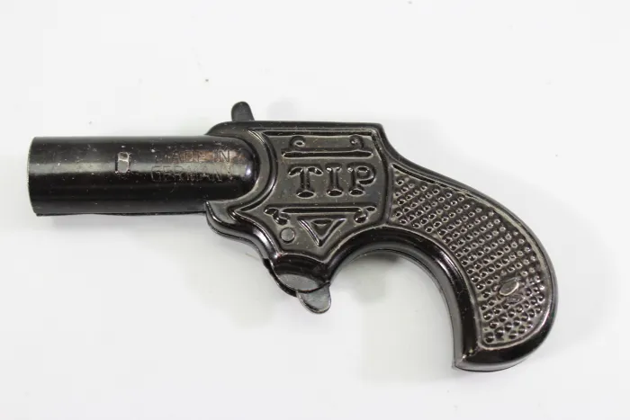 Antike Kinder Spielzeug-Knallkorkenpistole der Marke TIP, hergestellt in Deutschland ca 1930