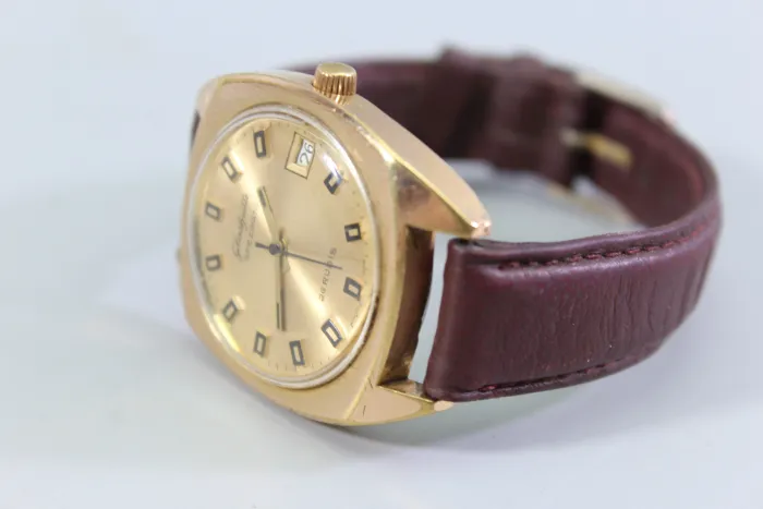 DDR Glashütte Herren Armbanduhr Spezimatic 26 Rubis für 30 jährige Dienstzeit in den Organen des Ministeriums des Inneren