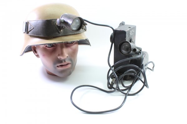 ww2 German Wehrmacht Luftwaffe DETONATOR, Stromerzeuger, m. Kurbel und 2 Lampen, Generator det N 11279 von 1942