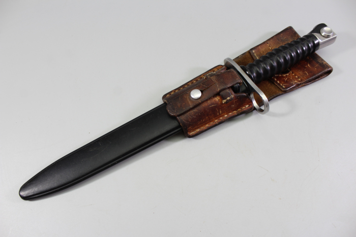 Schweiz Bajonett - Modell 1957 SIG mit Koppelschuh.