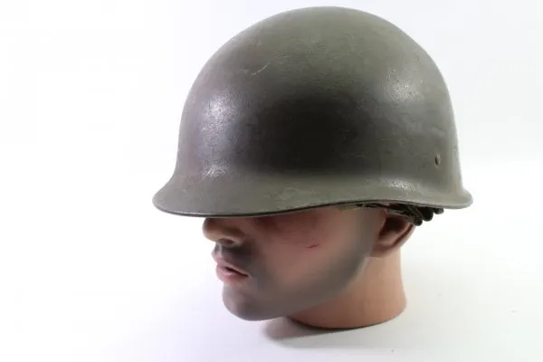 Früher BW-Stahlhelm