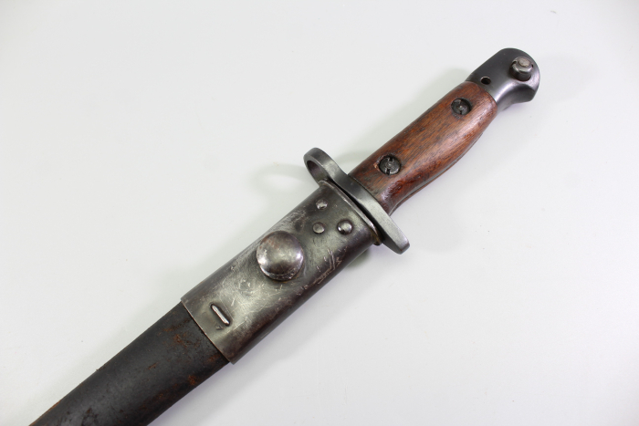 WW2 British/Indian R.F.I. Mk II SMLE Bayonet with Leather Scabbard