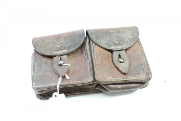 Cartridge pouches GP90 around 1900