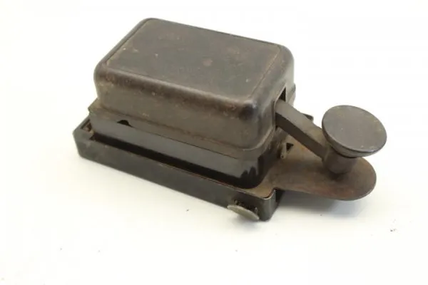 WW2 Wehrmacht morse key / Morse key of the Air Force