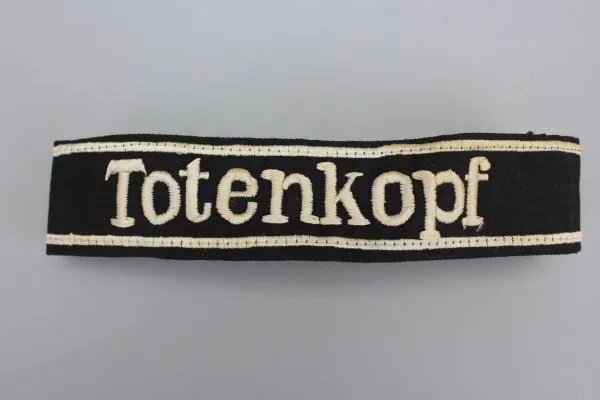 Gewebtes BEVO Ärmelband Totenkopf, Sammleranfertigung