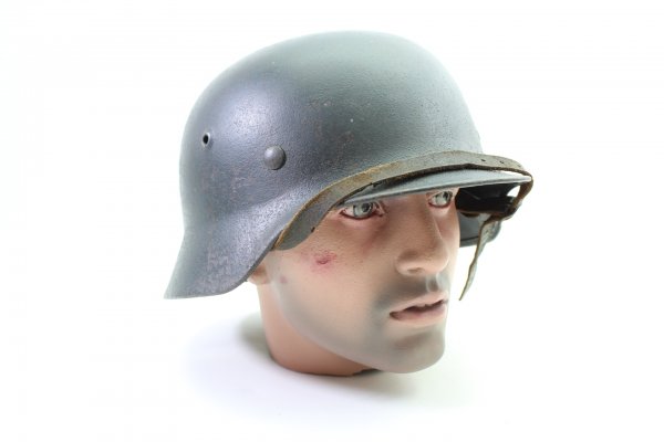Wehrmacht M40 steel helmet, dark blue, rough camouflage, manufacturer SE - hkp66, Saxon Emailing and Stamping Works A.G.