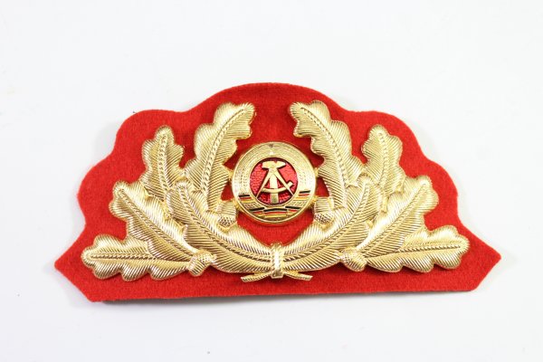 DDR NVA General Mützenabzeichen
