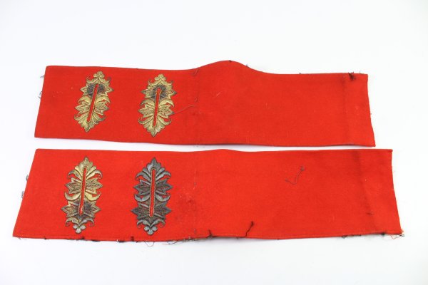 Deutsches Reich Ärmelaufschläge zum bunten Rock für Generale