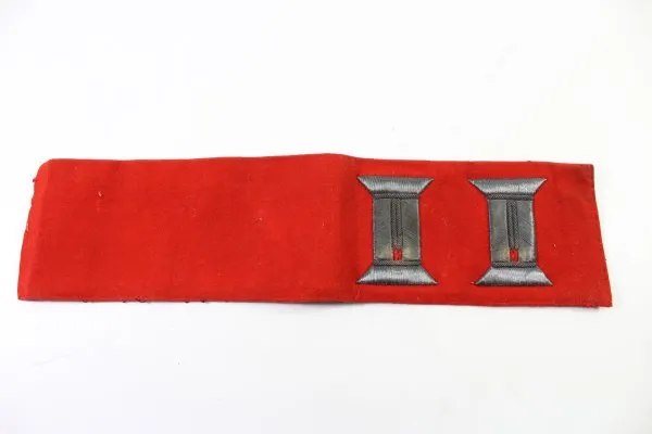 Wehrmacht Heer Ärmelaufschlag für den Waffenrock mit 2 Patten für Generale