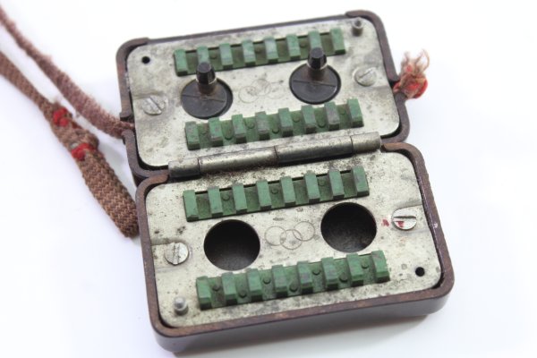 Wehrmacht Bakelite razor blade sharpener