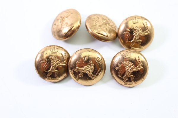 Metal buttons from a German uniform tailor, head uniform