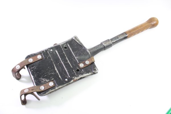 WW2 Swiss military spade with metal holder, infantry, dated 1944.