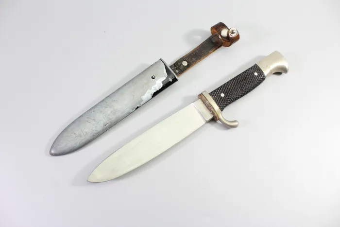 Anton Wingen Othello Knife, Scout/Camp Knife similar to Hitler Youth (HJ) knives, manufactured by Othello Solingen