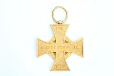 Kriegsverdienstkreuz Lippe-Detmold 1914, f. Auszeichnung im Kriege, Bronze/vergoldet, Band fehlt