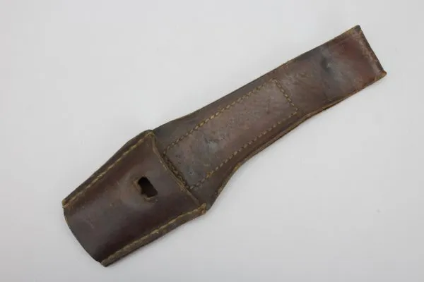 Koppelschuh für ein Seitengewehr Bajonett M84/98 für K98 der Wehrmacht