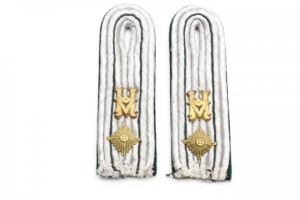 Wehrmacht pair of shoulder boards war administration inspector paired