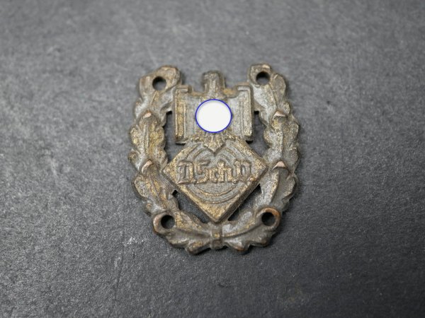 ​​​​​​​Badge / pendant of the German Rifle Association in bronze