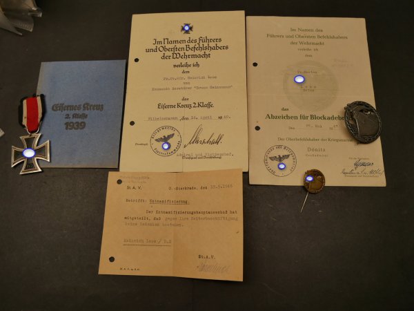 Kriegsmarine estate documents and medals command destroyer "Bruno Heinemann" - EK2 in bag + blockade runner with miniature