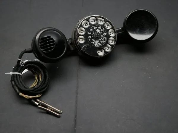 Test telephone with rotary dial from 1944, WaA acceptance