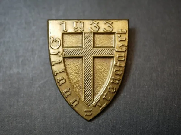Badge - Ostland Loyalty Tour 1933