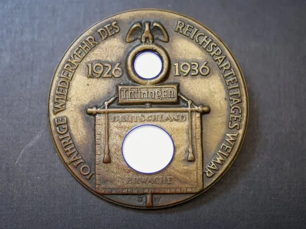 Abzeichen - 10 jährige Wiederkehr des Reichsparteitages Weimar 1936