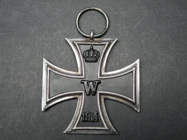 EK2 Iron Cross 2nd Class 1914 - N + Cross in eyelet stamped - C.E. Neuhaus & Söhne, Berlin