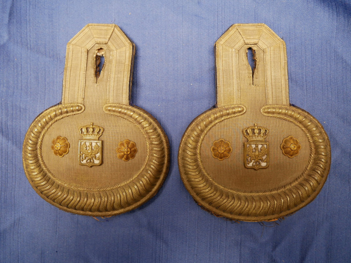 Prussia - Pair of epaulettes, probably for an administrative official of officer rank