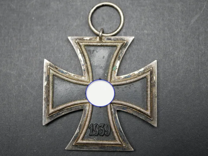 EK2 Eisernes Kreuz 2. Klasse 1939 ohne Hersteller, leicht getragen