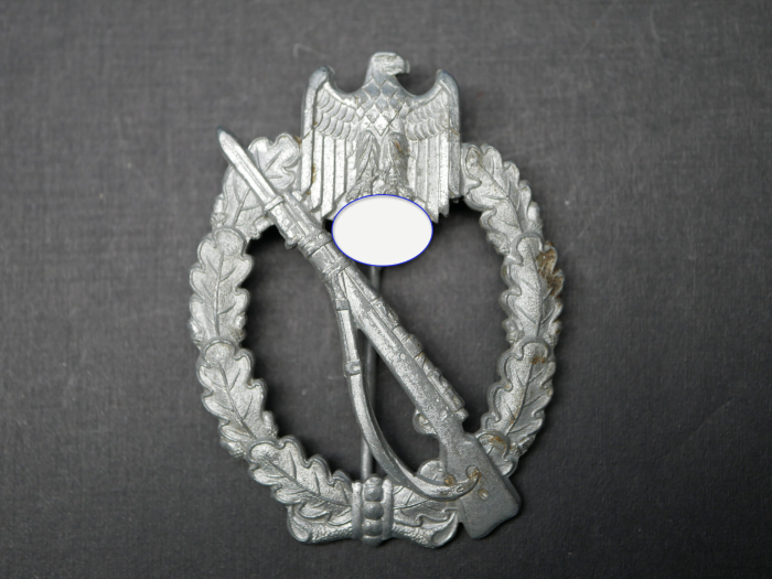 ISA Infanteriesturmabzeichen in Silber ohne Hersteller, Nadelhaken fehlend
