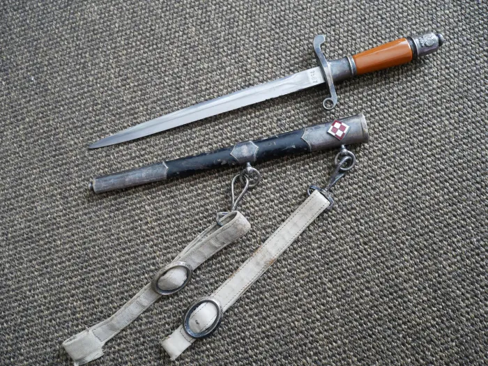 PR Poland - Air Force officer's dagger, 1950s, with hanger