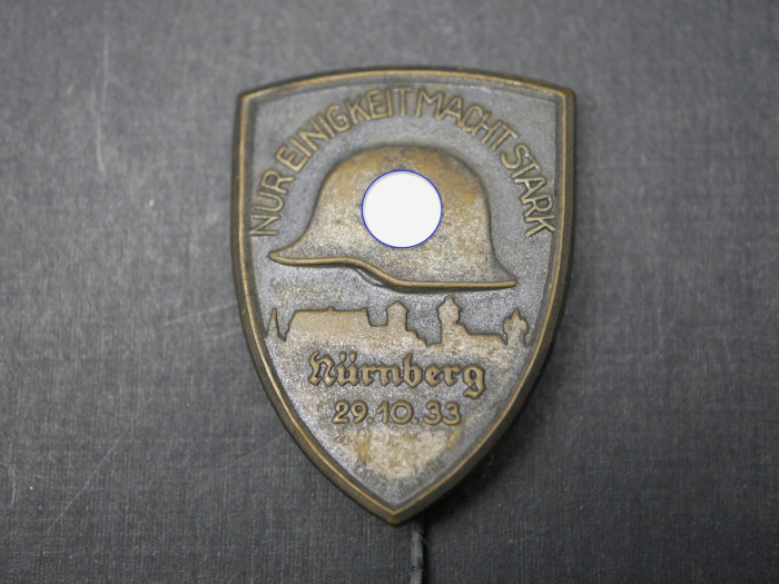 Badge - Only unity makes strength - Nuremberg 1933