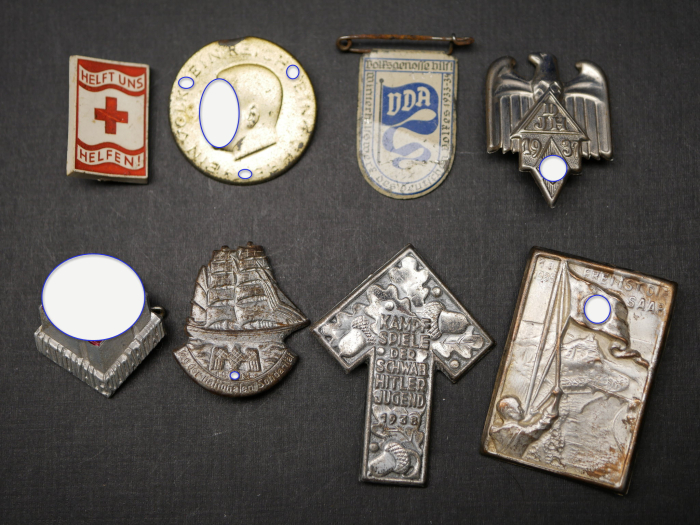 8 badges - HJ + AH + DRK + WHW + DJH