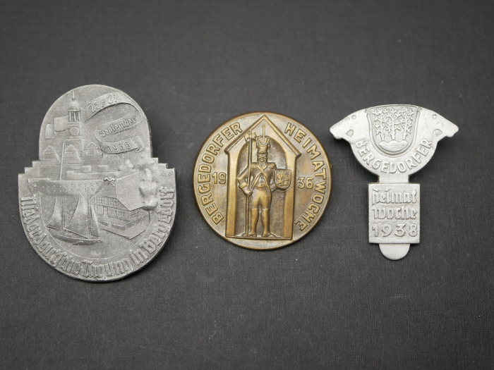 3 Abzeichen Bergedorf - Heimatwoche 1936 + 1938 - Niederdeutsche Tagung 1936