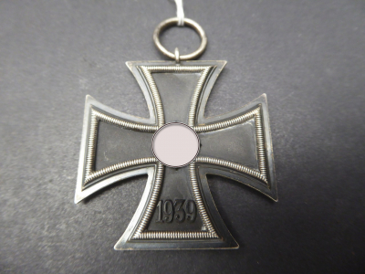 Eisernes Kreuz 2. Klasse / unmarkiertes EK des Herstellers 65 für Klein & Quenzer A.G., Idar Oberstein