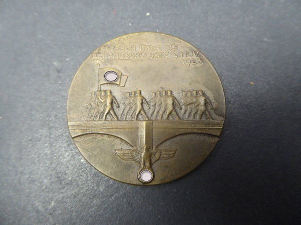 Medaille - Marsch über die Ludwigsbrücken 9. Nov. 1923 - Einweihung der Brückenneubauten 3. Nov. 1935