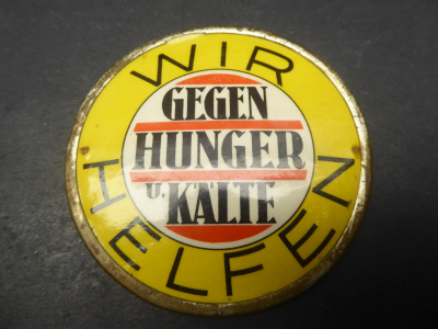 WHW door plaque - We help against hunger and cold - with manufacturer