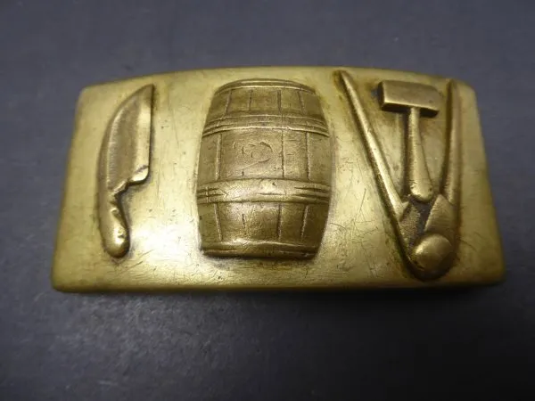 Very old buckle - Fassbauer, Böttcher, Küfer, Bender, Hofbender