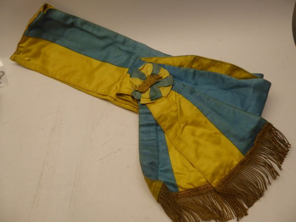 Unknown sash for medals - military or student - probably Braunschweig