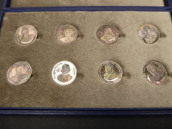 Set of 8 silver medals in a case - 1000 silver, Berlin Mint