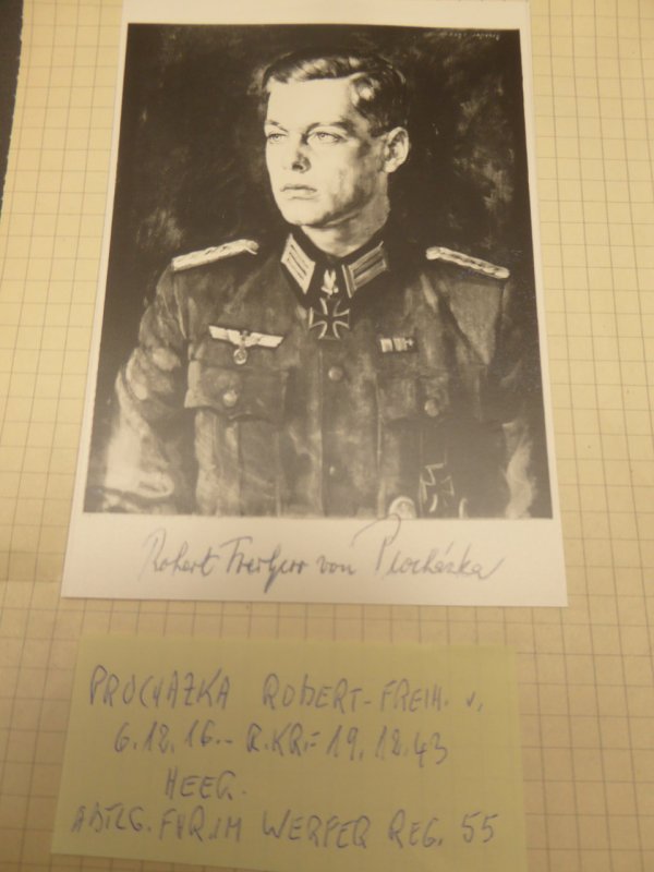 Repro Foto mit originaler Unterschrift nach 1945 -  Freiherr von Prochazka - Ritterkreuz 1943