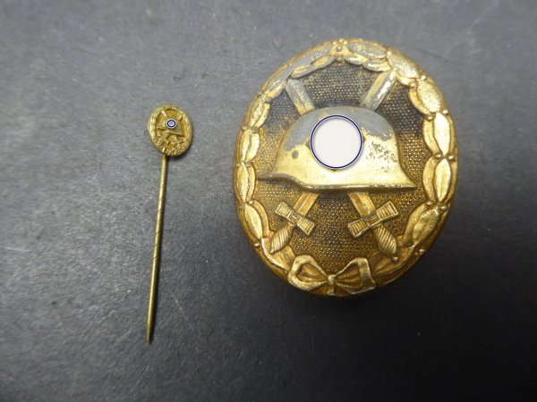 VWA Wound Badge in gold with manufacturer L/53 Hymnen und Co. + miniature