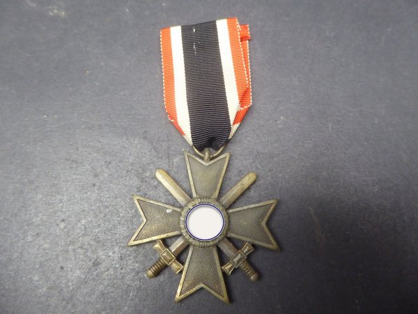 Orden - KVK Kriegsverdienstkreuz 2. Klasse am Band, Zink
