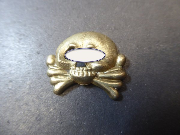 SS cap badge 1st form